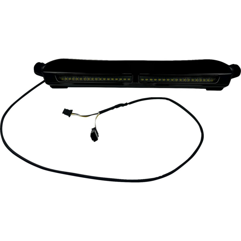custom-dynamics-fari-led-rivestimento-parabrezza-lucido-1.jpg