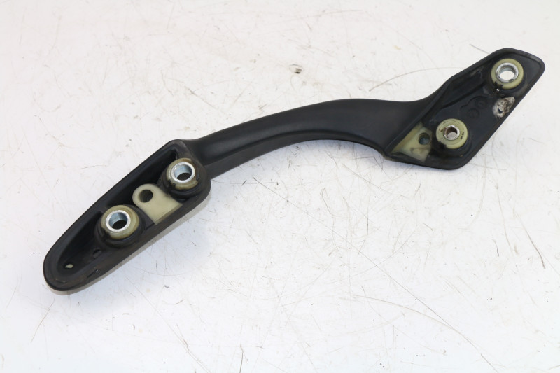 poignee-arriere-gauche-honda-fes-pantheon-2t-125-cm3plus-44338-3-1.jpeg
